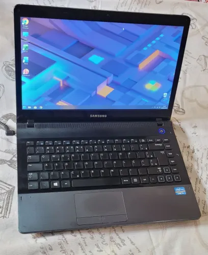 Notebook intel i5 3ª geração, 8GB memoria DDR3, HD 320GB, video integrado