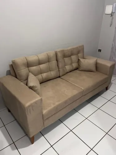 Sofá retrô 180x80 cabe três pessoas apenas 580,00