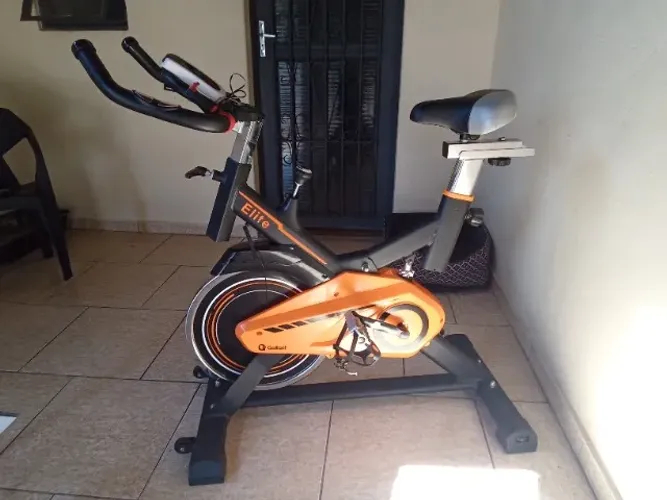 Bicicleta Ergométrica Gallant Elite Spinning Roda de Inércia 13kg Mecânica