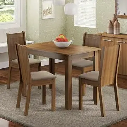 Mesa com 4 cadeira
