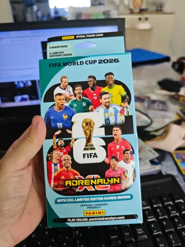 Adrenalyn XL WC 2026 Box Nórdica XXL vem com 3 boosters Nórdicos, 2 LE Europeias e 2 XXL 