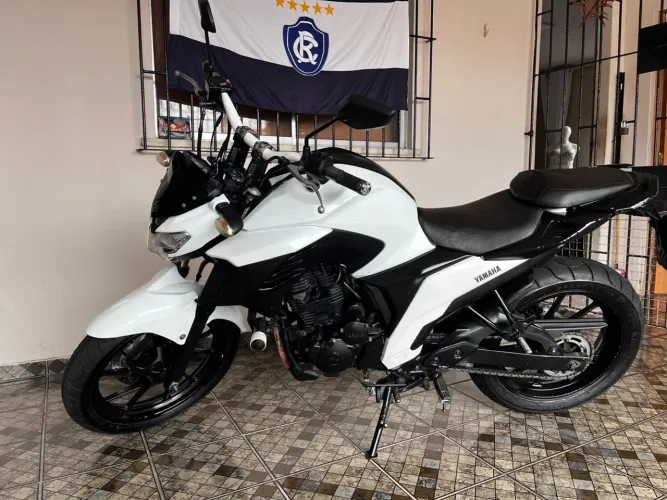 FAZER 250 2019
