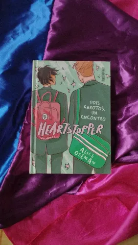 HEARTSTOPPER - Volume 1 ao 4 (ou separados)
