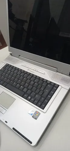 Notebook Itautec com defeito