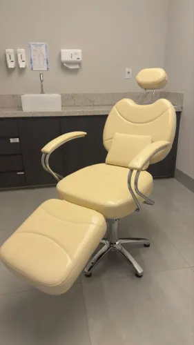 Cadeira/Poltrona Reclinável Consultório
