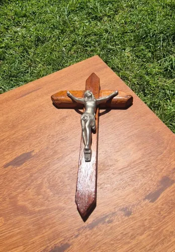 Crucifixo restaurado