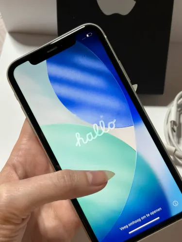 iPhone 11 128gb branco