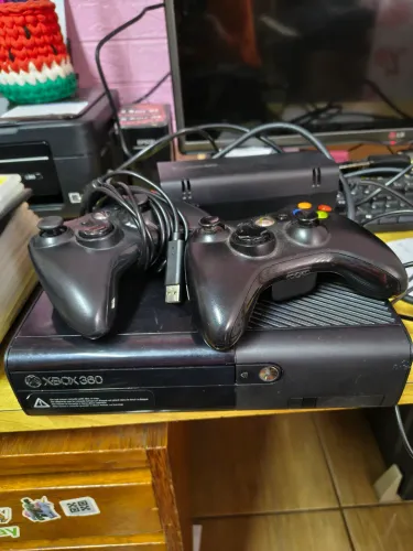 Xbox 360 desbloqueado ( troco)