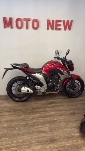 Yamaha FZ 25 2021 ,troco e financio