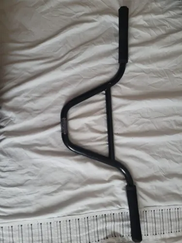 Guidão BMX 8.5 usado e em bom estado, pronto para uso
