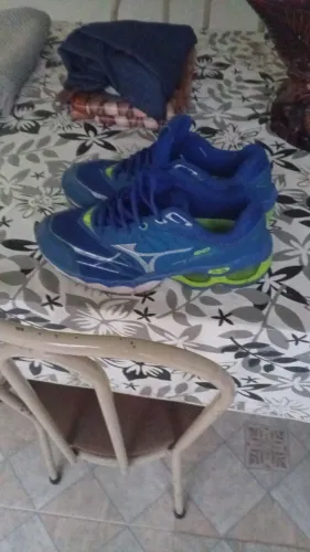 Tênis masculino mizuno