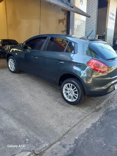 Fiat Bravo Essence Dualogic 1.8 Flex 16V 5P 2012