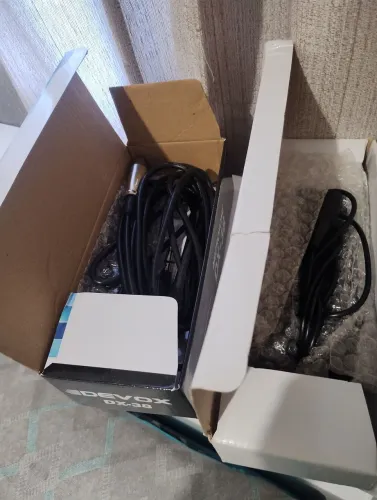 Vendo caixa de som Philco PCX 8000 semi nova, com 2 microfones