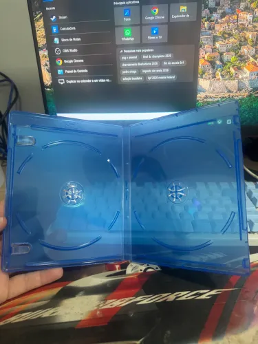 Vende se capa de CD