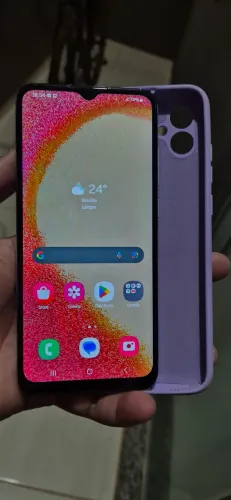 Samsung A04e barato tudo ok so pegar e usar