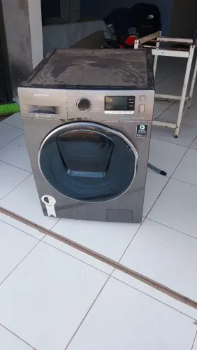 Lava e seca Samsung