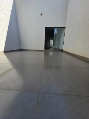 Casa à venda - 85m² - 3 quartos - 2 banheiros - 2 vagas de garagarem - Residencial Zanetti