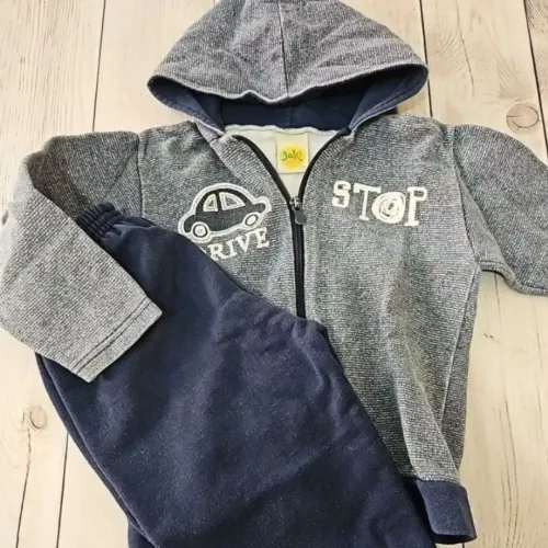 Conjunto Moleton, 3 anos