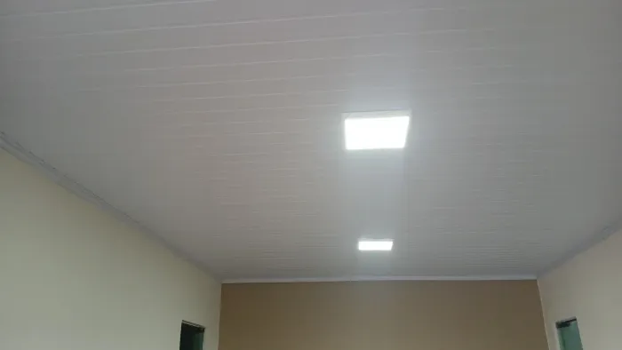 Fôrro de PVC $36,50 instalado 