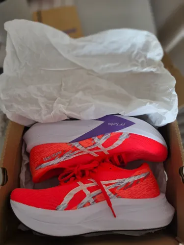 Asics Magic Speed 4