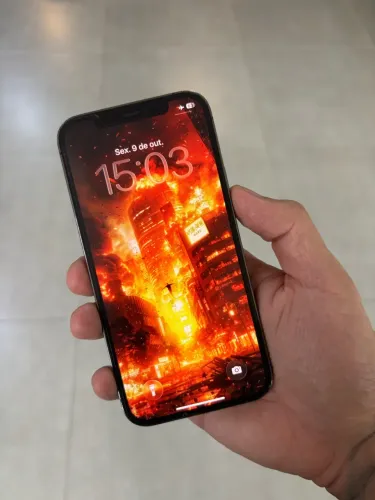 iPhone 12 Pro (leia o anúncio)