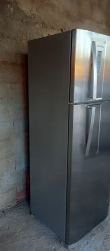 Geladeira Electrolux inox Frost Free entrego