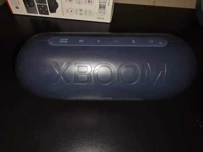 LG XBOOM PL7