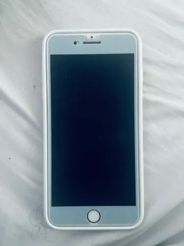 iPhone 7 Plus- 64gb