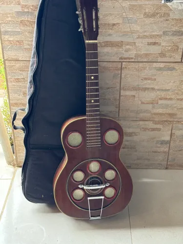 Vende-se ou troco por algo do meu interesse violão ressonador antigo
