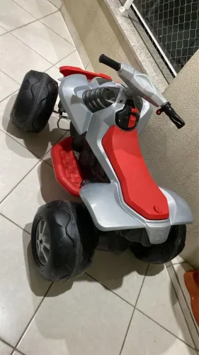 Quadriciclo elétrico Bandeirante 12V
