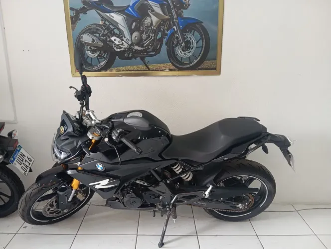 BMW 310 R 2025/2026 MIL KM RODADOS TROCO EM CRF 300