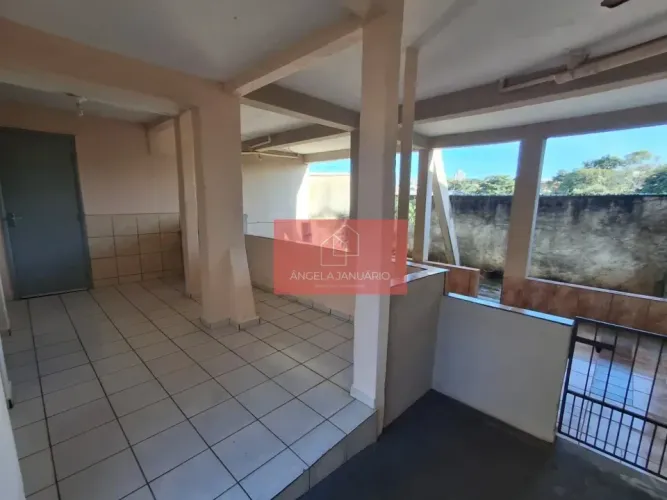 Casa para locação na rua Sorocaba