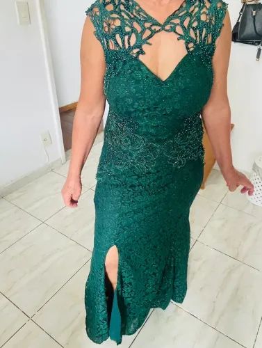 Vestido De Festa Com Fenda Verde Esmeralda