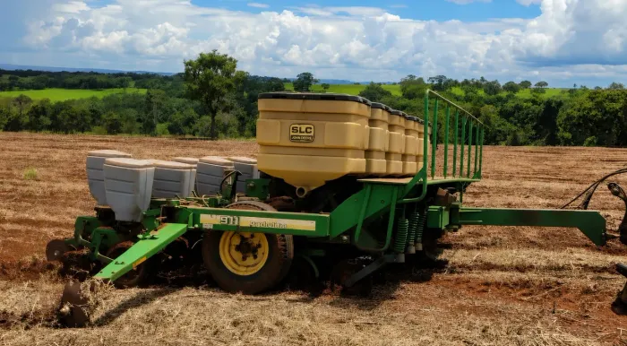 Plantadeira John Deere 911 9 Linhas