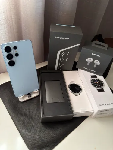 Combo Samsung Galaxy S26 Ultra 512GB + Watch 8 Classic + Buds 4 Pro - Impecável!
