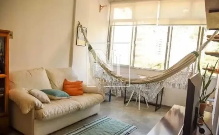 Kitnet/Conjugado : / Residencial / Copacabana