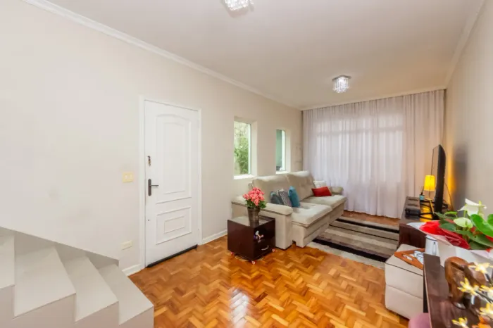 Casa para venda em Jardim Consórcio com 3 quartos, sendo 1 suíte, 152m²