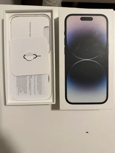 Caixa de iPhone 14 Pro 