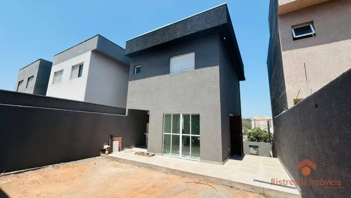 Sobrado à venda, 105 m² por R$ 779.000,00 - Portais (Polvilho) - Cajamar/SP
