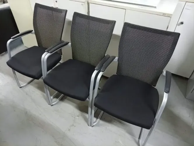 Cadeira Fixa Tela Mesh Marca Haworth