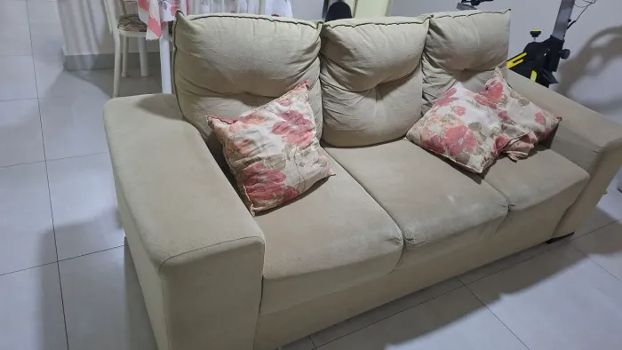 Vende se sofa
