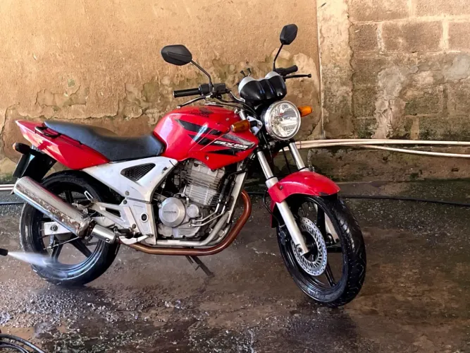 Cbx twister 250