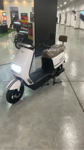 Vendo bicicleta elétrica.