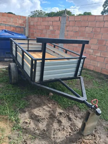Excelente carretinha semi nova