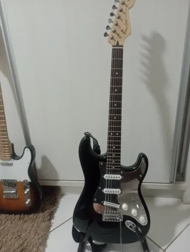 Guitarra fender squair