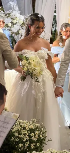 Vestido de noiva lindíssimo e romântico 