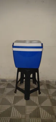 Caixa térmica 26 litros azul