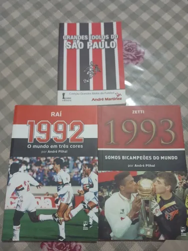 Livros: Grandes ídolos do São Paulo, 1992 o mundo em três cores e 1993 somos bicampeões