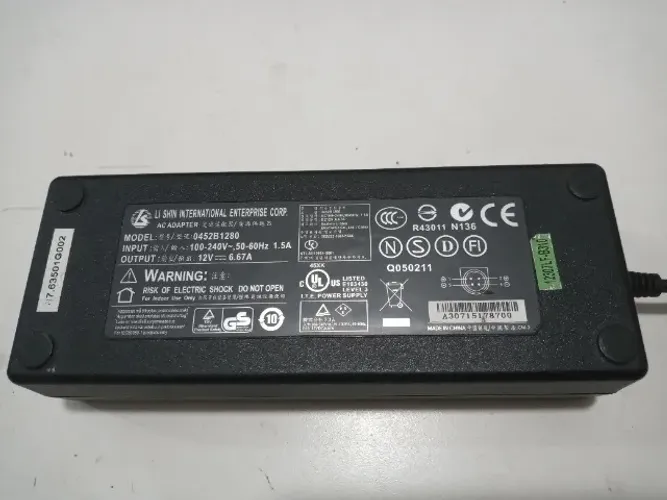 Fonte Li Shin 0452B1280.