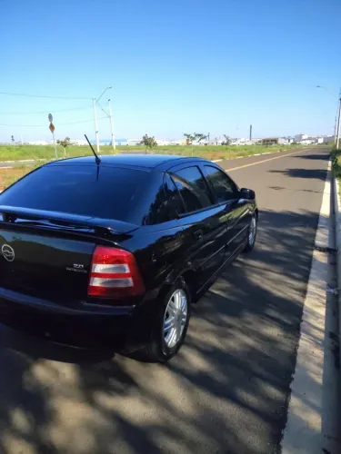 Chevrolet Astra 2.0 8V/ CD 2.0 8V Hatchback 5P AUT 2003